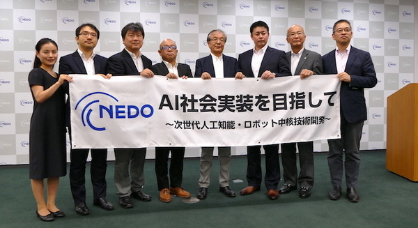 <p>シェア 0 ツイート 0 はてブ 0</p>