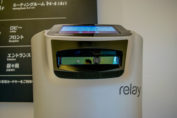 「エレベーターを動かし客室へ」品川プリンスホテル導入のデリバリーロボット「Relay」が事前走行の模様を公開
