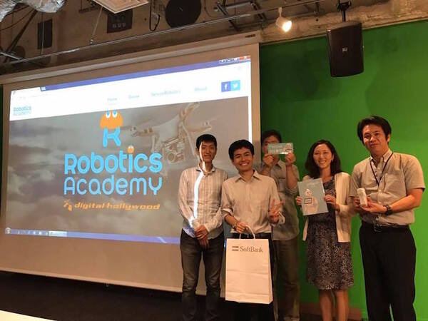 サービスデザイン思考で作られたビジネスプラン発表会　デジハリ ロボティクスアカデミー サービスデザインプログラムの集大成