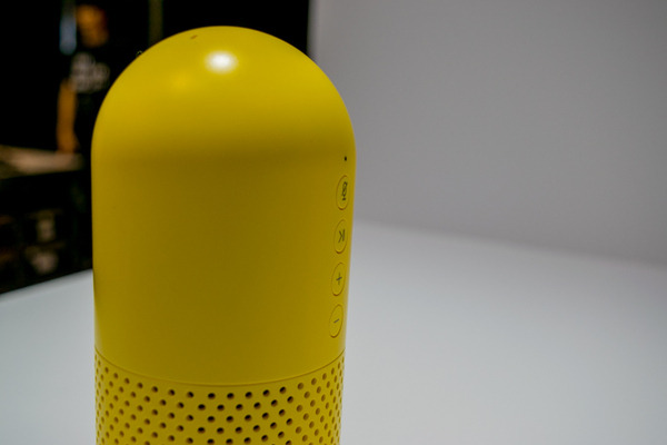 LINEの新スマートスピーカー「CHAMP」がお披露目、サリーモデルとブラウンモデルの2機種