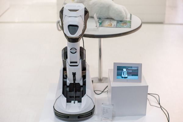 今週末の３連休、ロボットと触れ合おう「新宿高島屋ロボティクススタジオ」フォトレポート！ by ロボスタカメラ部