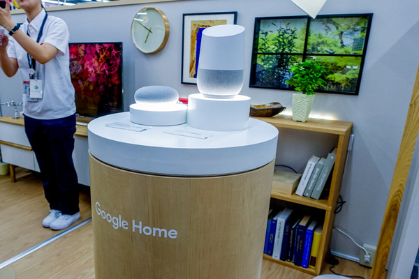 【写真レポート】本日発売の「Google Home」をビックカメラ有楽町店で買ってきた！ 2台セットが超お買い得