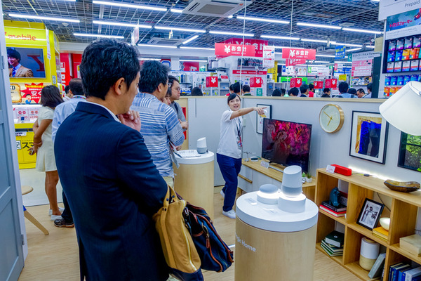 【写真レポート】本日発売の「Google Home」をビックカメラ有楽町店で買ってきた！ 2台セットが超お買い得