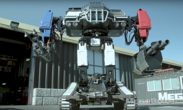4m超の日米巨大ロボット対決、いよいよ本日午前11時放映！  日本代表の「クラタス」が勝つ可能性が高いと考える理由