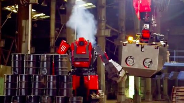 【動画あり】日米巨大ロボット対決「水道橋重工」vs「MegaBots」、クラタスが1体目を倒すも、2体目のチェーンソーに敗れる