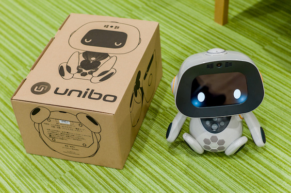 もうすぐ発売！ユニロボットの「unibo」フォトギャラリー by ロボスタカメラ部