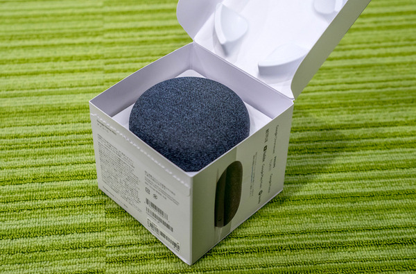 Google Home Mini 国内販売開始！まずは開封の儀