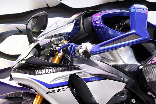 ヤマハの自律ロボットライダー「モトボット(MOTOBOT Ver.2)」のしくみとライディング技術　開発者インタビュー