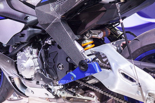 ヤマハの自律ロボットライダー「モトボット(MOTOBOT Ver.2)」のしくみとライディング技術　開発者インタビュー