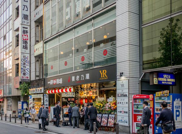 【戦士たちの中立酒場】 「映像居酒屋 ロボ基地」フォトレポート！ by ロボスタカメラ部