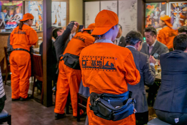 【戦士たちの中立酒場】 「映像居酒屋 ロボ基地」フォトレポート！ by ロボスタカメラ部