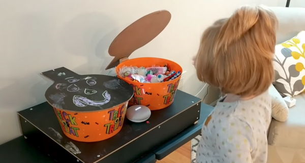 【Trick or Treat】Google Home Miniを使ったハロウィン専用マシン