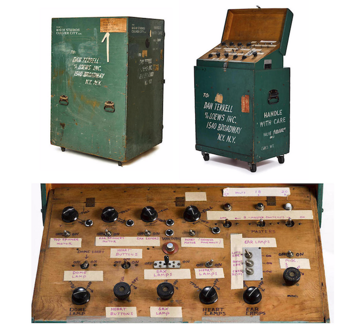 「ロビー・ザ・ロボット(Robby the Robot)」がボナムズのオークションに登場