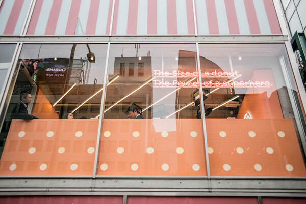 表参道にオープンした「Google Home Mini ドーナツショップ」速報レポート ～ ドーナツ欲しい人急げ！