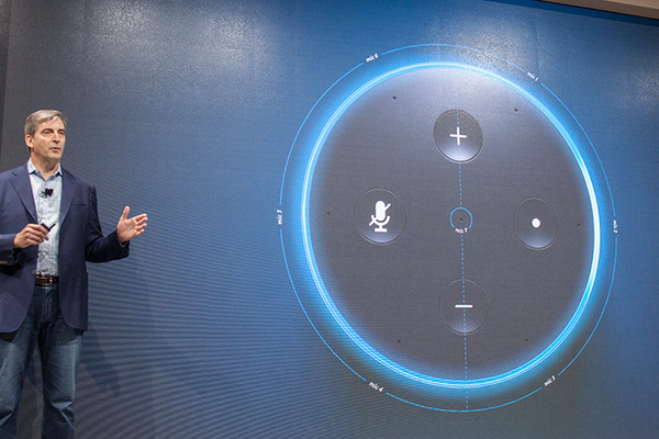 写真でおさらい「Amazon Echo」のポイントまとめ。3機種の違いや搭載されている新技術とは？