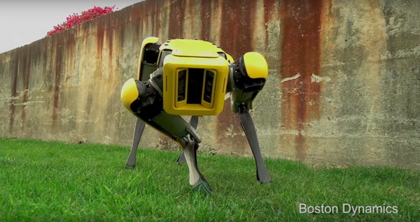 ソフトバンクから販売？ 進化したボストン・ダイナミクスのロボット「SpotMini」の動画が公開！
