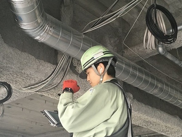 施工現場にApple Watch400台を導入！視線を落とすだけで通知を確認、音声で返信も。高砂熱学工業が生産性向上と働き方改革で