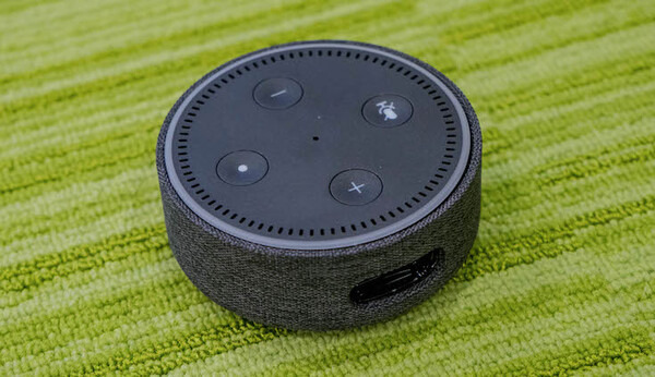 日本語版Amazon Echo Dot 最速レポート「開封の儀」！