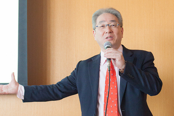 【医療ICTにAIとロボット】慈恵医大がPepperを医療ICTに活用する実証実験を発表！フライトシステムとジェナと共同研究開発