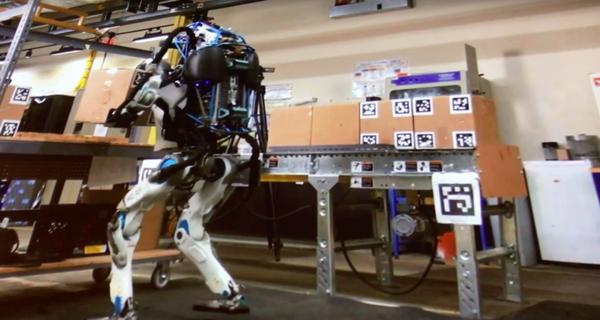 【動画あり】ボストン・ダイナミクスの「アトラス」の協働作業がすごすぎ！ ソフトバンクロボットワールドで映像披露