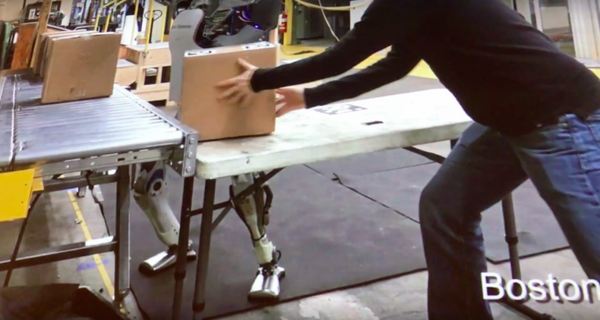 【動画あり】ボストン・ダイナミクスの「アトラス」の協働作業がすごすぎ！ ソフトバンクロボットワールドで映像披露