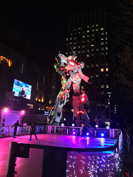 【東京のイルミネーション】ロボット好きならお台場「実物大ユニコーンガンダム」の夜