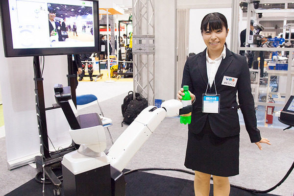 トヨタの生活支援ロボット「HSR」の操作を体験！「WRS2018」のパートナーロボット