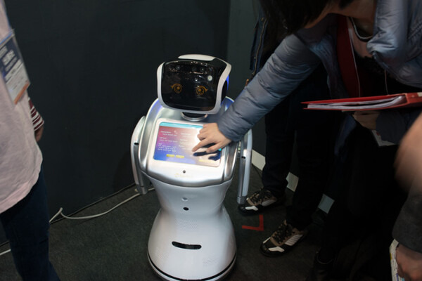 ロボット開発・活用展「ロボデックス」今月開催！1月17日～19日、産業・サービスロボット、AI、自動運転等の最新技術が集結