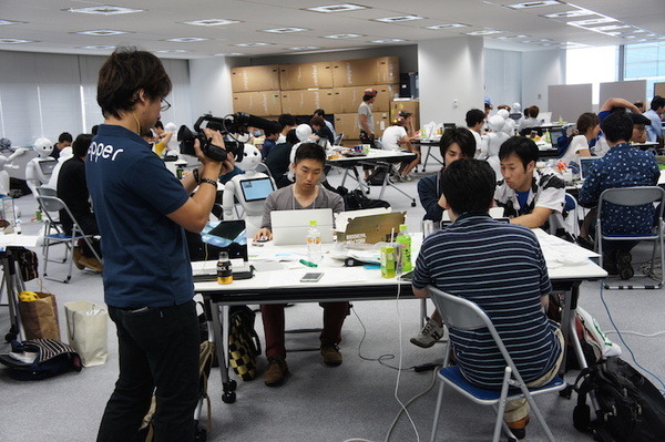 【密着】史上最大Pepperハッカソンの「特大ペッパソン」に行ってきた。その9（2日目：ハッキングタイム） #‎MA11‬