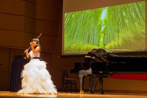 演奏と映像のコラボは脳や感性にどう影響する? 「脳と芸術とAIの共存に向けて」玉川大学AIBot研究センターが新たな試み
