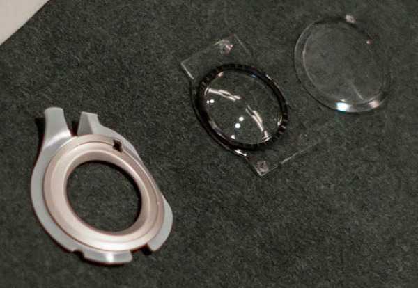 【aibo 解体新書】ソニーの本気を見た！ 新型aibo分解レポート