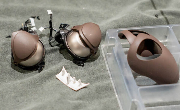 【aibo 解体新書】ソニーの本気を見た！ 新型aibo分解レポート