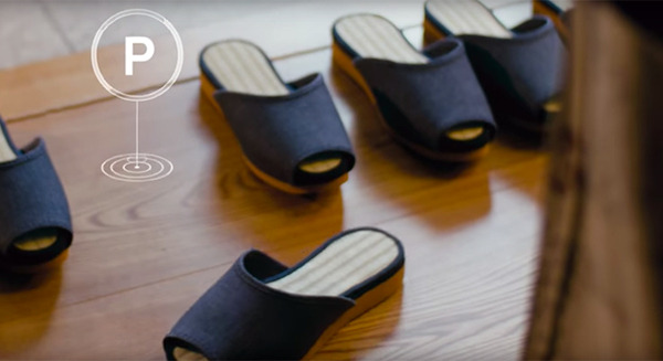 【びっくり】未来の旅館はテーブルや座布団、スリッパが自動で定位置に戻る? 日産が自動駐車機能を旅館に応用しちゃった