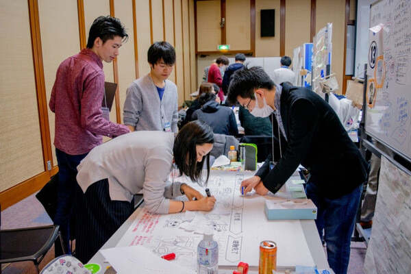 福岡で学生向け「ロボットアイデアソン」が開催　地元の有力企業、学生112名、ロボット6種が集結