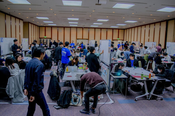 福岡で学生向け「ロボットアイデアソン」が開催　地元の有力企業、学生112名、ロボット6種が集結