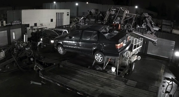 メガボッツ(MegaBots)が巨大ロボット「イーグルプライム(Eagle Prime)」のアーム改良を動画で公開！