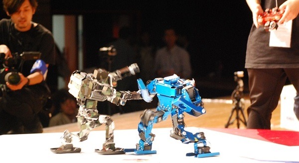最多284台参加の二足歩行ロボット格闘競技大会、16年目の「ROBO-ONE」は誕生の地、日本科学未来館で開催！ 2月24～25日