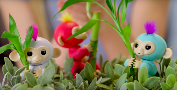 2018年の最優秀「トイ・オブ・ザ・イヤー」はバカ売れ中のサル型おもちゃロボット