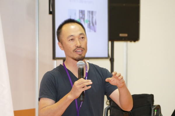 脊損者用歩行アシスト装具「C-FREX」は2020東京オリンピックでの聖火ランナーを目指す　埼玉医工連携成果発表会レポート