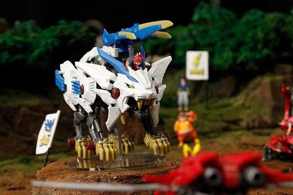 【続報】最新ゾイドワイルド徹底解説！ゾイドは8種！「発掘」から「復元」「必殺技」まで写真&動画で見る詳細レポート