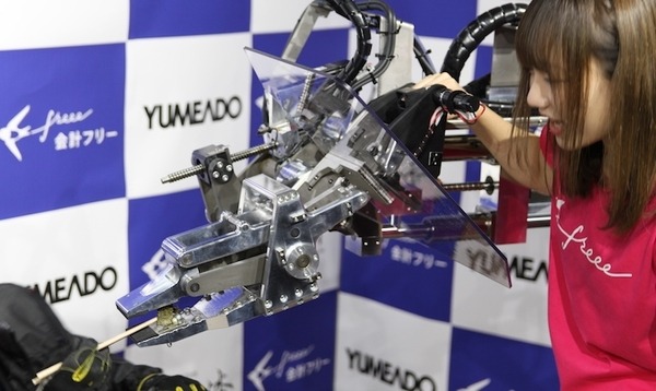 【人機一体 x 夢アド  京佳】前代未聞の「思い出を握り潰す」握手会レポート！