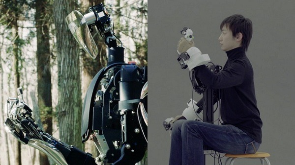 【世界初】力強さと繊細な動きを両立する手をもつアバターロボット「MELTANT-α」はペットボトルを開け、生卵を割らずに持てる