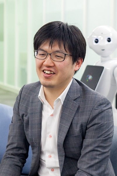 Pepperの質問やトラブル相談にはチャットボット「Emi」が迅速対応！ソフトバンクロボティクスが提供開始