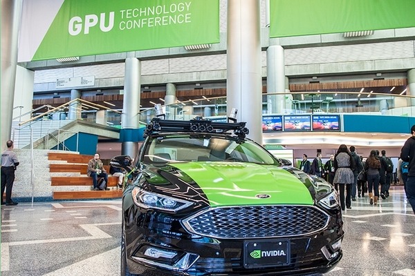 AI自動運転車「BB8」と最新技術、NVIDIAに聞くAIコンピュータ「DRIVE」シリーズと「レベル5」実現までの道のり