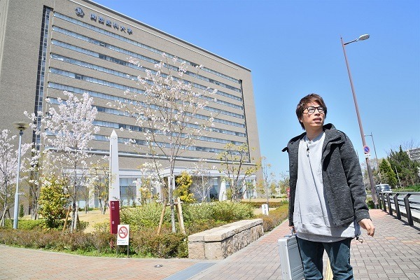 ロンブー淳が手術支援ロボット「ダ・ヴィンチ」で驚きの最先端医療技術をシミュレーション体験！MBSテレビ「ロンブー淳の居座り。」