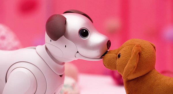 【本日公開】aiboが可愛く歌って踊る！aiboとナカコーがコラボしたミュージックビデオ「aibo×Koji Nakamura」