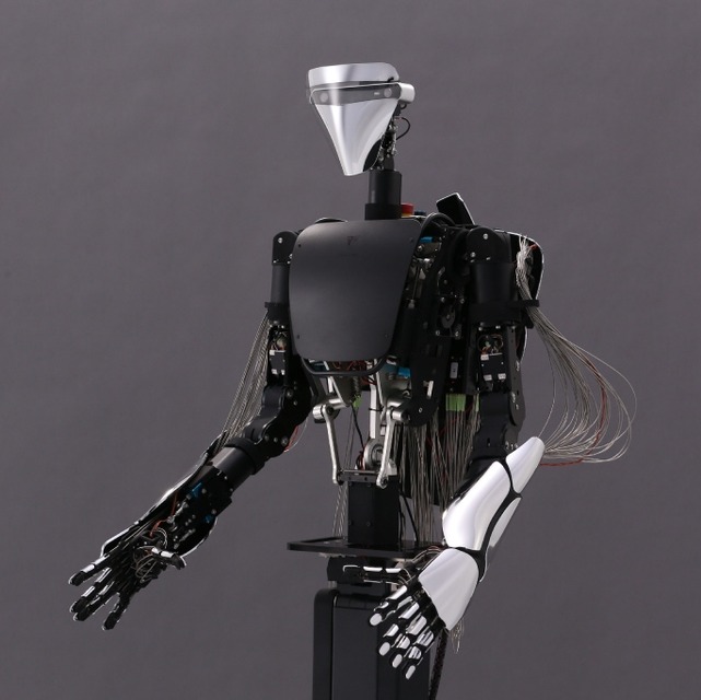 MELTINのアバターロボット、JAXAと実証実験　地上からの遠隔操作で宇宙飛行士の定型作業代替へ