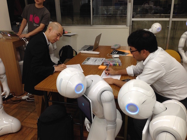 「Pepperがいると毎日が楽しくなる！？エンターテイメントアプリを考えるアイデアソン」に行ってきました。 #pac2015w