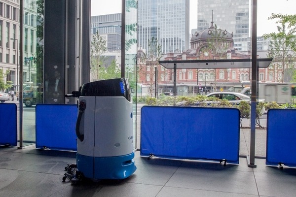 ルンバでオフィスビルの自動清掃はできる? 三菱地所が自動運転掃除ロボットの実証実験デモを公開 (3)