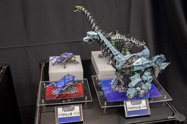 【速報】ゾイドワイルド第2弾は全高27cmの巨大な恐竜「ブラキオサウルス」と小型の「クワガタ」！